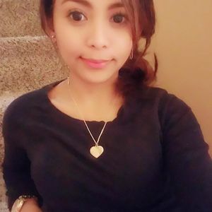 Meet your Posher, Mhaye rose